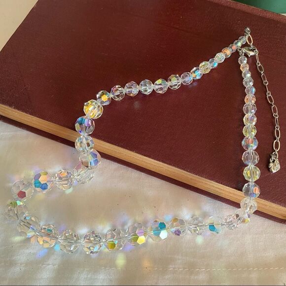SWAROVSKI Swan Logo Large Crystal Clear Necklace - Picture 3 of 7